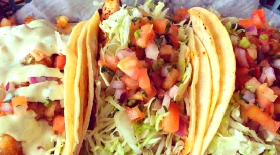 Lahaina Restaurant: Fish Market Maui, Tacos and Sandwiches