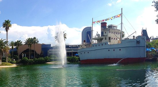 Min And Bill’s Dockside Diner: Hollywood Studios Restaurant