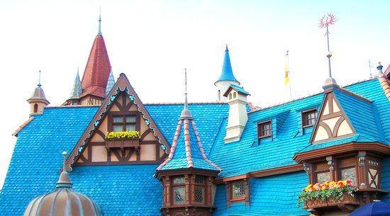 Pinocchio Village Haus: Quick Service Magic Kingdom