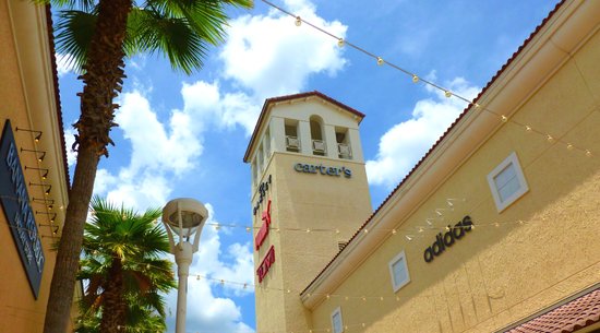 Orlando International Premium Outlets - Huge Outlet Mall on