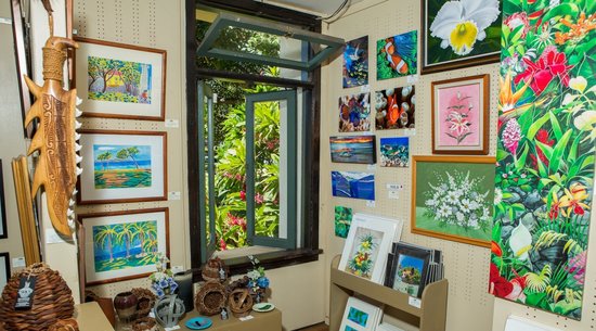 Art Galleries: Things to do in Maui