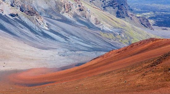 Sliding Sands Trail on Haleakala Volcano