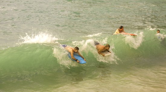 Maui boogie boarding at Napili Bay