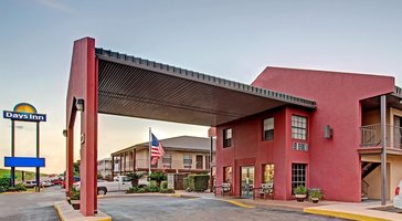 Days Inn by Wyndham San Antonio/Near Lackland AFB