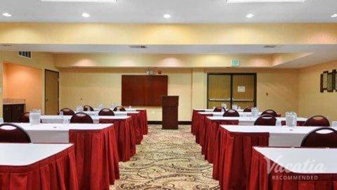 Comfort Suites Dfw Airport Dallas Hotels In Texas