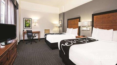 La Quinta Inn Suites By Wyndham Dfw Airport South Irving