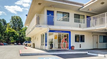 Motel 6 Portland East - Troutdale