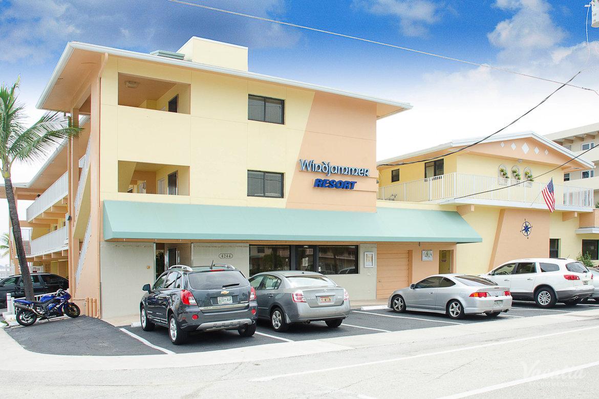 Windjammer Resort u0026 Beach Club | Timeshare Resorts | Lauderdale-by-the-Sea,  Florida