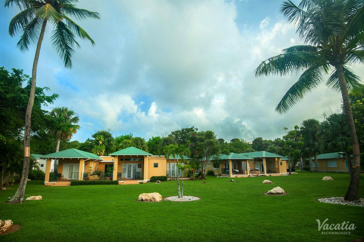 Villa Montana Beach Resort Isabela Puerto Rico Vacatia