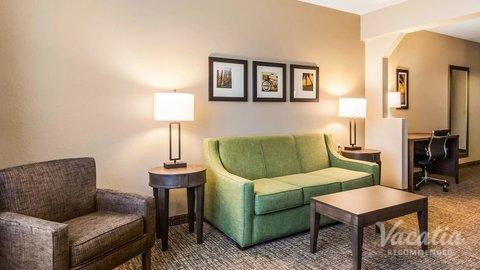Comfort Suites Maingate East Orlando Hotels In Florida