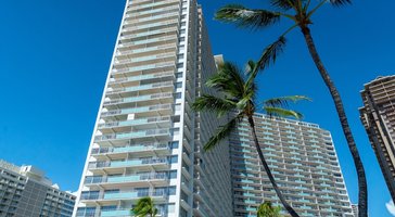 Marina Hawaii Vacations at the Ilikai Tower