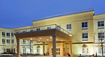 La Quinta Inn & Suites by Wyndham Bannockburn-Deerfield