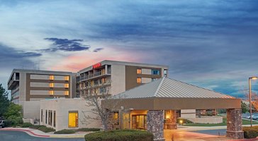 Ramada by Wyndham Englewood Hotel & Suites